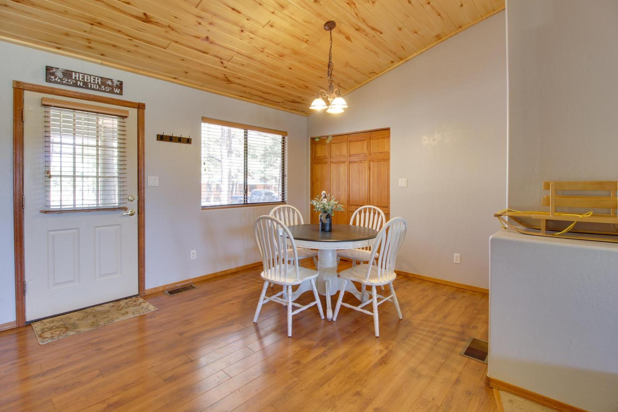 Overgaard Cabin Near Sitgreaves National Forest! 外观 照片