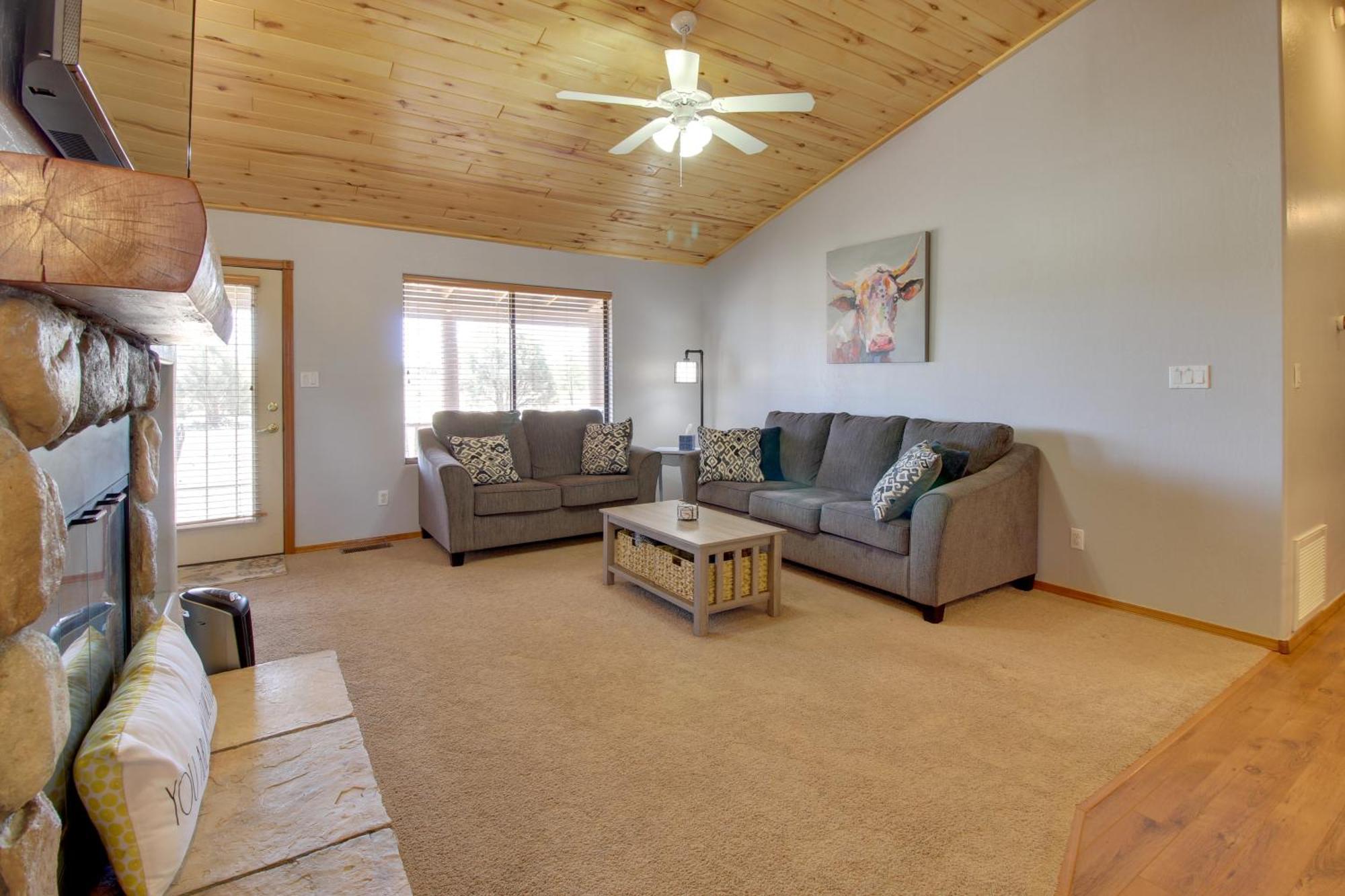 Overgaard Cabin Near Sitgreaves National Forest! 外观 照片